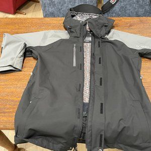 Dakine Snowboard jacket. NEVER USED